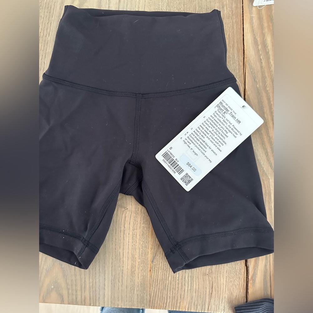 Winder Train HR shorts
